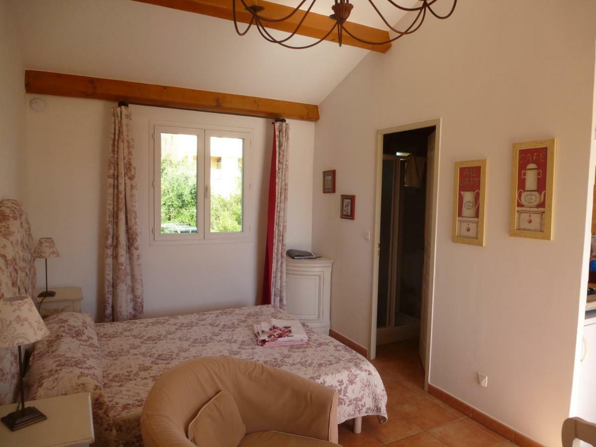 Residence A Merula Calvi  Exterior photo