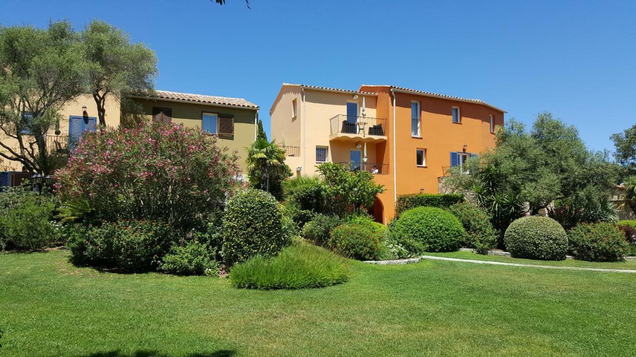 Residence A Merula Calvi  Exterior photo