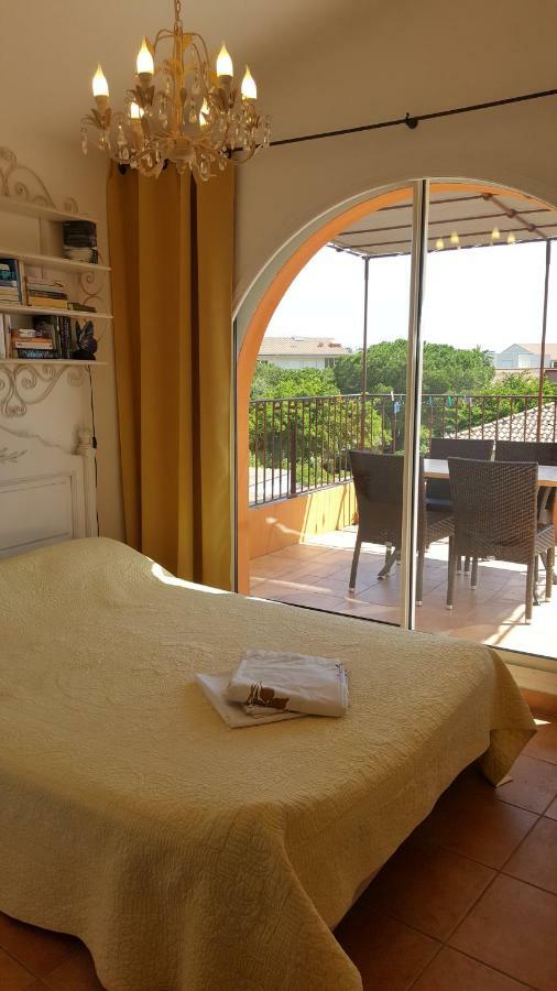 Residence A Merula Calvi  Exterior photo